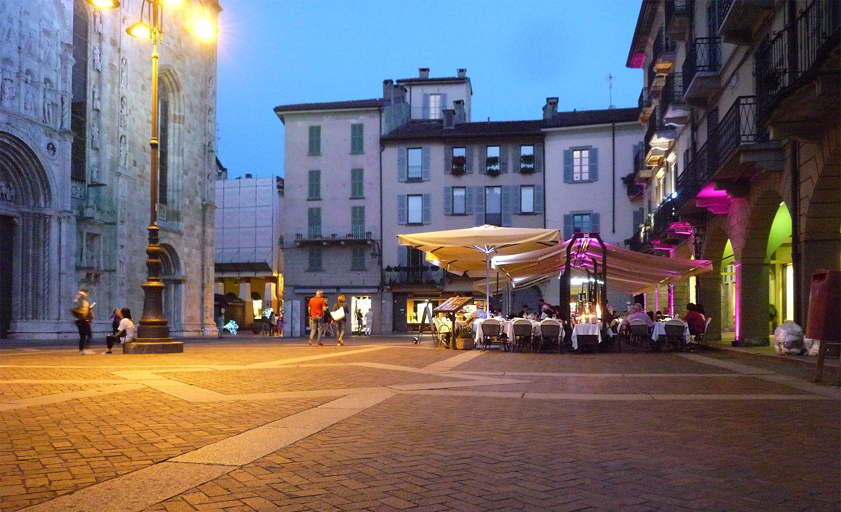 2018-07-02 MARKET PLACE IN COMO - heyyouphoto.com